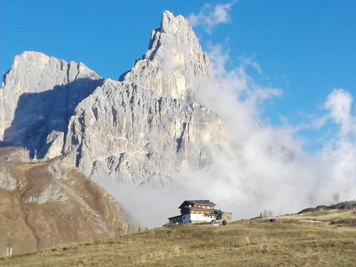 Affittacamere Villa Sole Fiera Di Primiero Exteriör bild